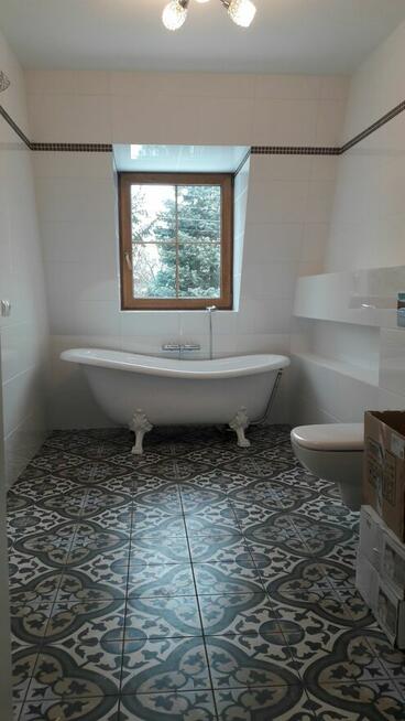 Profesjonalna ekipa remontowa – Gard House