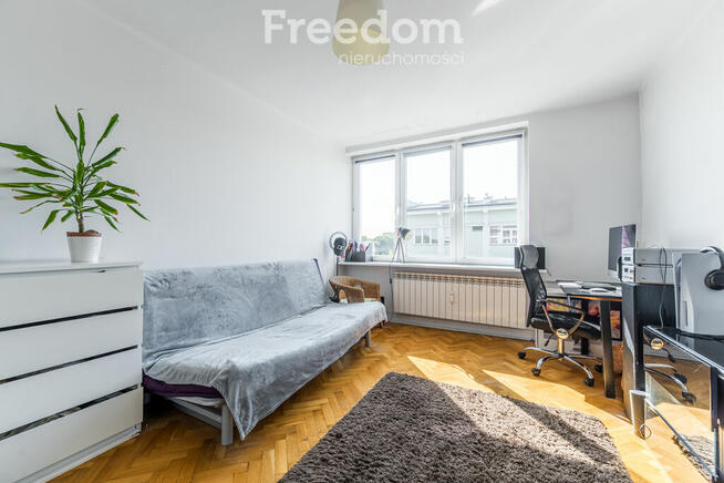 Kawalerka z oddzielną kuchnią, Sady Żoliborskie