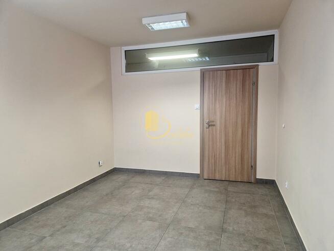 Niewielki lokal biurowy Śródmieście