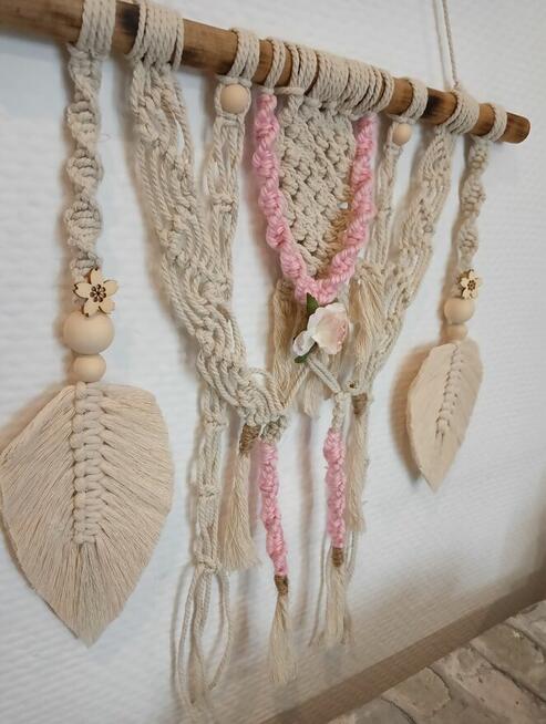 Ozdoba na ścianę makrama