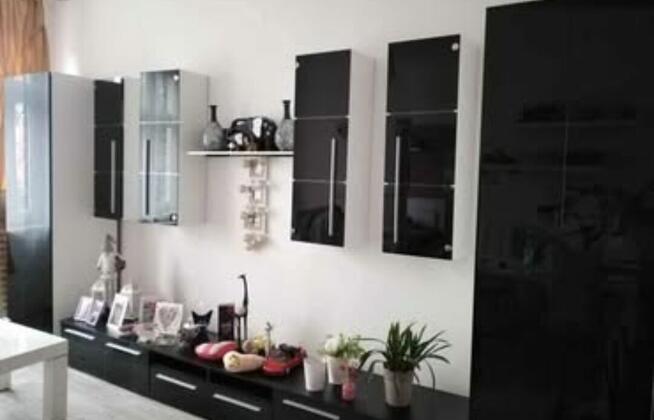 Meble Piękne Biało -czarne