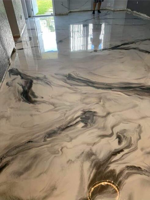 Profesjonalna ekipa remontowa – Gard House