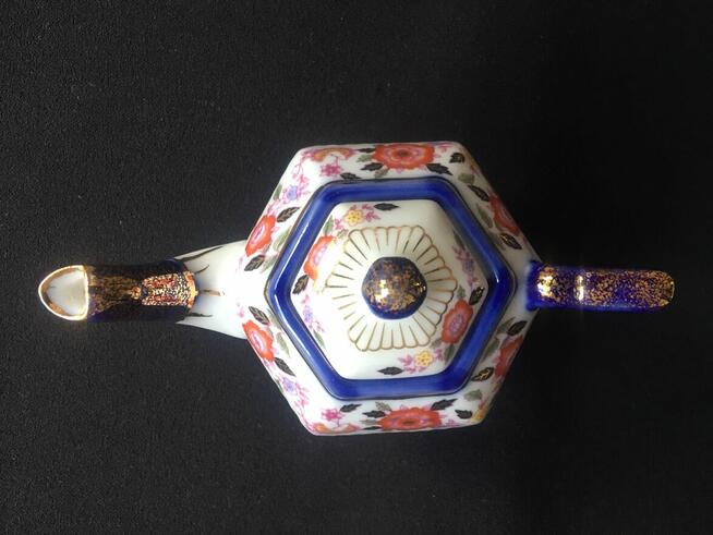 Stary imbryk dzbanek mini porcelana The Quenns Collection