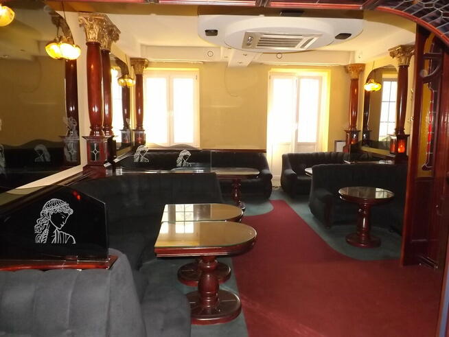 Sosnowiec, atrakcyjny lokal dwupoziomowy na wynajem