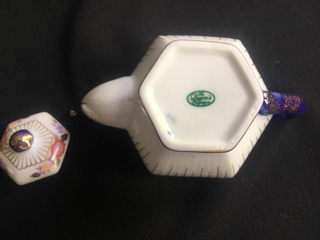 Stary imbryk dzbanek mini porcelana The Quenns Collection