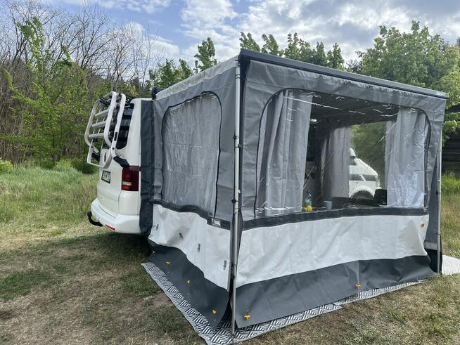 Volkswagen Multivan T5 campervan