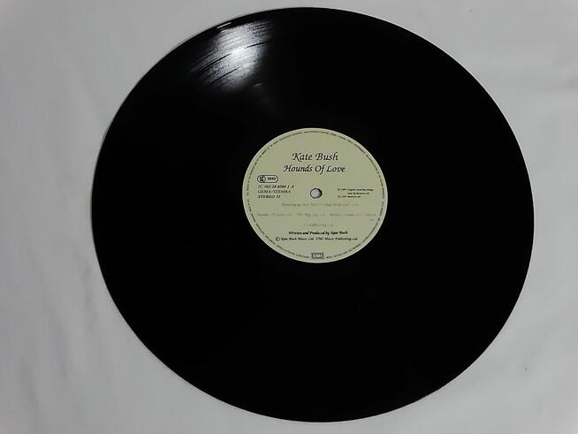 Kate Bush – Hounds Of Love Format Vinyl, LP, Album, Stereo