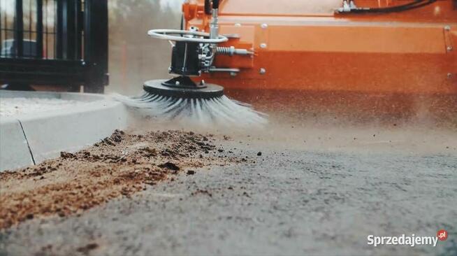 Zamiatarka przemysłowa 280cm ( ładowarka wózek widłowy )