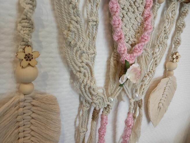 Ozdoba na ścianę makrama