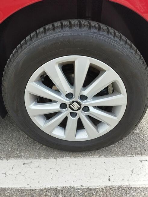 Sprzedam opony zimowe Nokian WR D4 185/65R15 88 T