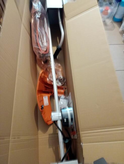 Stihl FS 261 Kosa spalinowa o mocy 2,0 kW / 2,7 KM Polska