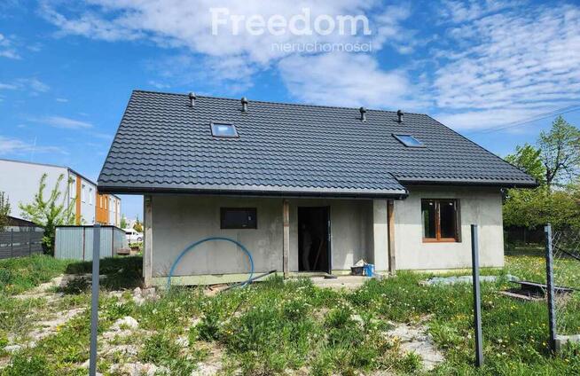 Dom jednorodzinny - stan surowy zamkniety