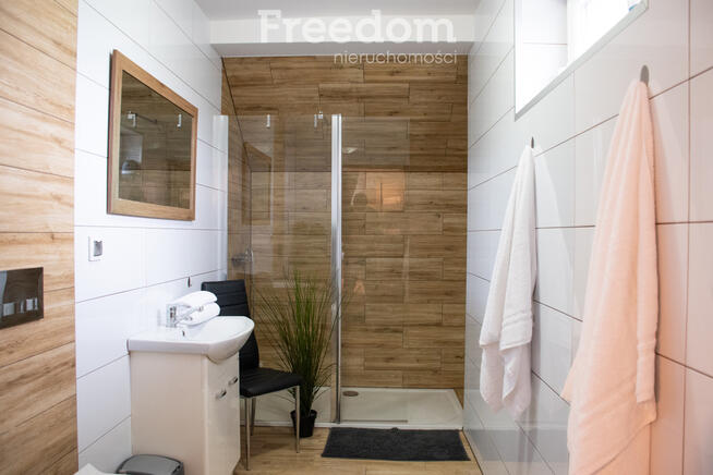 Dom Łaziska z potencjałem / ogród /