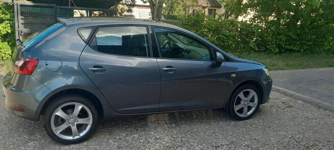 Seat Ibiza 2015r 5 drzwi Grzane Siedzenia, Czujniki Parkowania