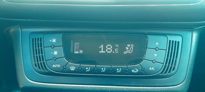 Seat Ibiza 2015r 5 drzwi Grzane Siedzenia, Czujniki Parkowania