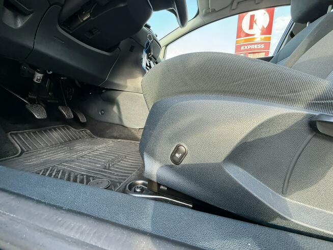 Ford Fiesta ZAMIEŃ swoje auto lub zostaw w rozliczeniu * GWARANCJA *