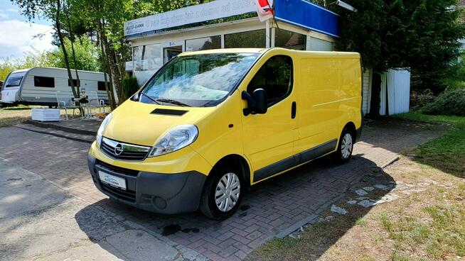 Opel Vivaro 2,0 DCI 90KM Sproadzony z Holandii I wlasciciel Bezwypadkowy !!