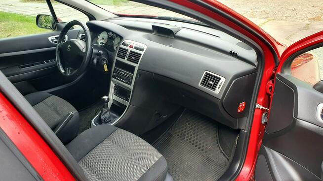 Peugeot 307 1,6 HDI z Niemiec Zarejestrowany Ladny kolor climatronic Zamiana !