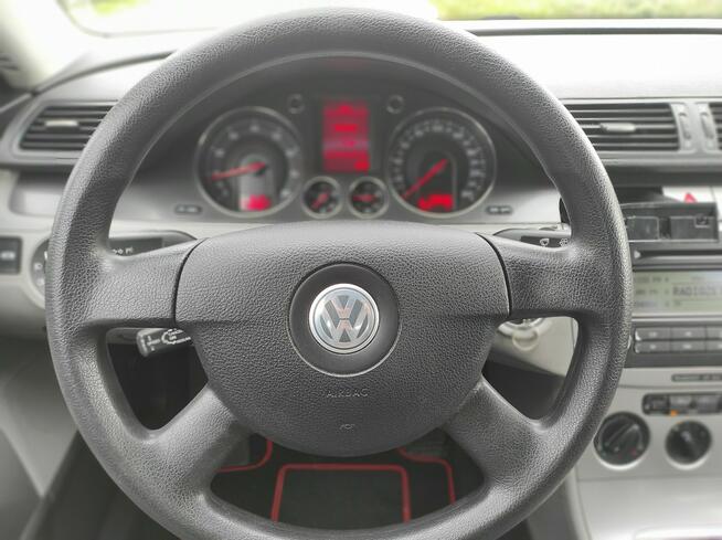 Volkswagen Passat b6 115km 2005rok 165.000km klima Stan Perfekcyjny