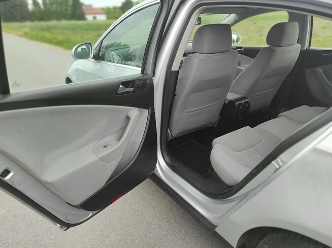Volkswagen Passat b6 115km 2005rok 165.000km klima Stan Perfekcyjny