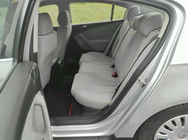 Volkswagen Passat b6 115km 2005rok 165.000km klima Stan Perfekcyjny