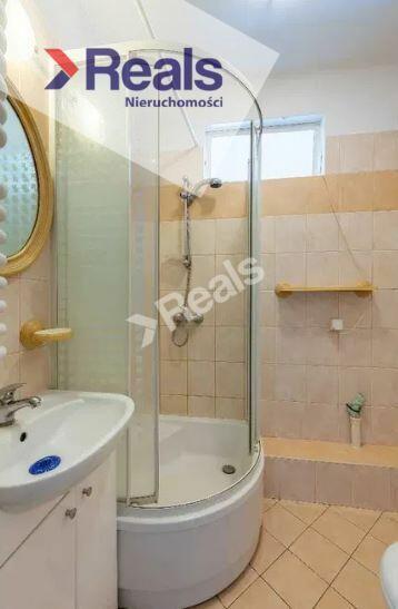 Dla rodziny 2pokojowe,z widną kuchnią,w kamienicy