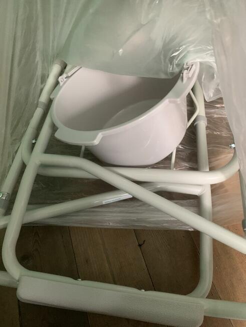 Krzesło toaletowe dla osób starszych nowe