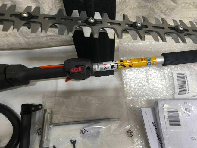 Nowe nożyce do żywopłotu HUSQVARNA 525HE3 długie składane