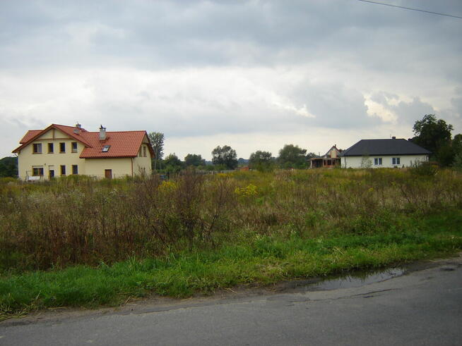 Ozorowice sprzedam atrakcyjną działkę budowlaną