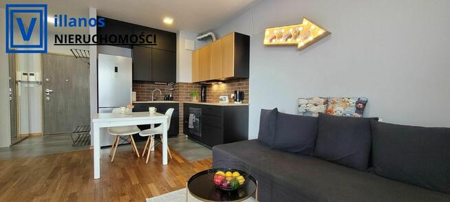Garnizon- Apartament z komórką i halą garażową