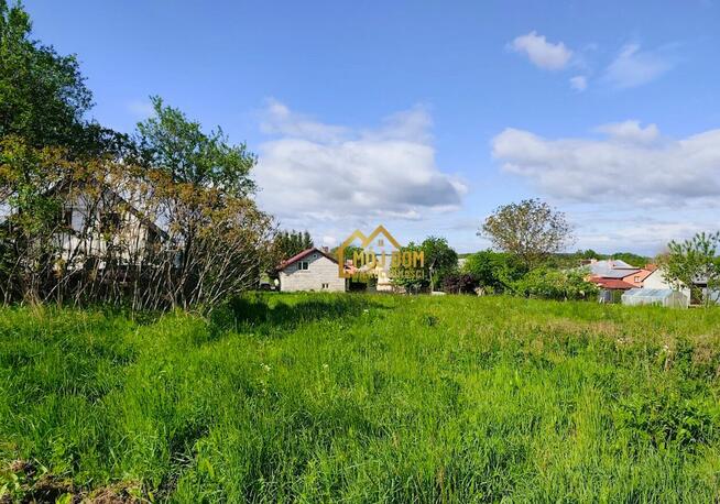 Słoneczna działka pod Krosnem