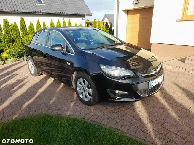 Opel Astra IV 1.4 T Cosmo