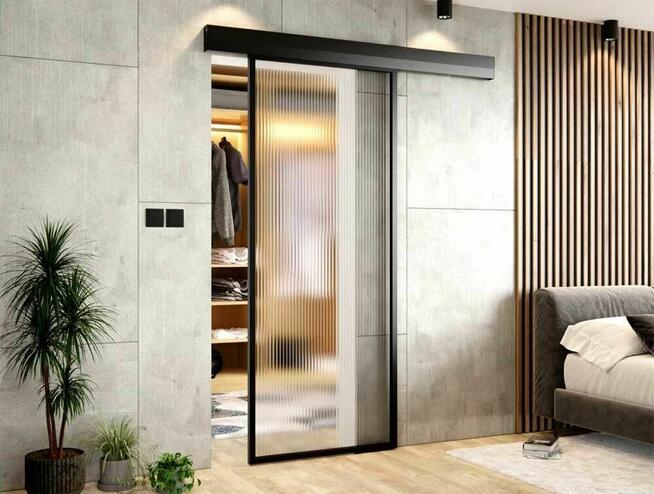 Drzwi przesuwne szklane LOFT z lustrem do garderoby sypialni