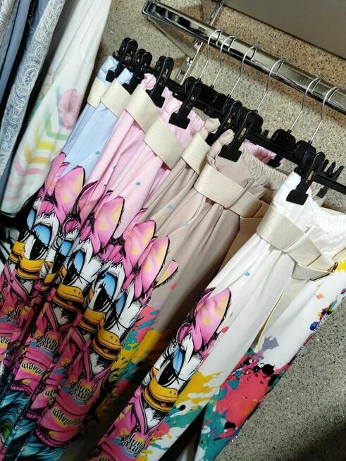 Nowość! Spodnie Daisy graffiti