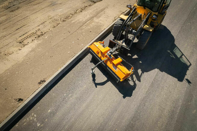 Odmiatarka 1,20 m - 2,30 m wózek widłowy ładowarka ciągnik