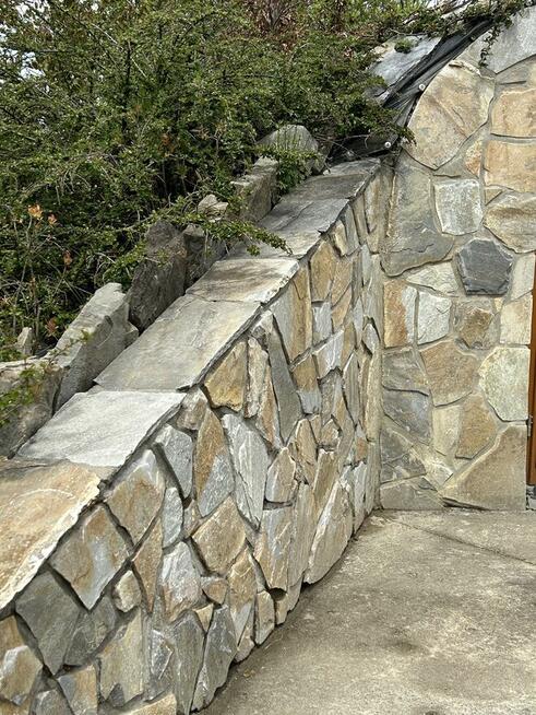 Kamień naturalny na dziko