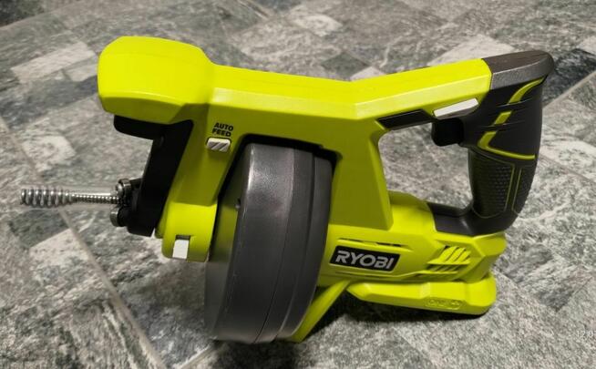 Akumulatorowy przepychacz/ spirala R18DA-0 RYOBI