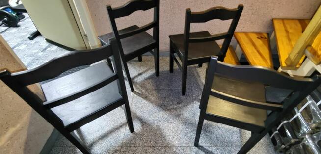 Krzesła dębowe - 4 sztuki