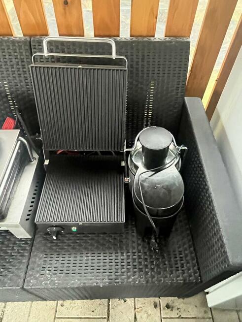 Agd przemysłowy różne rodzaje opiekacz czekoladziarka grill