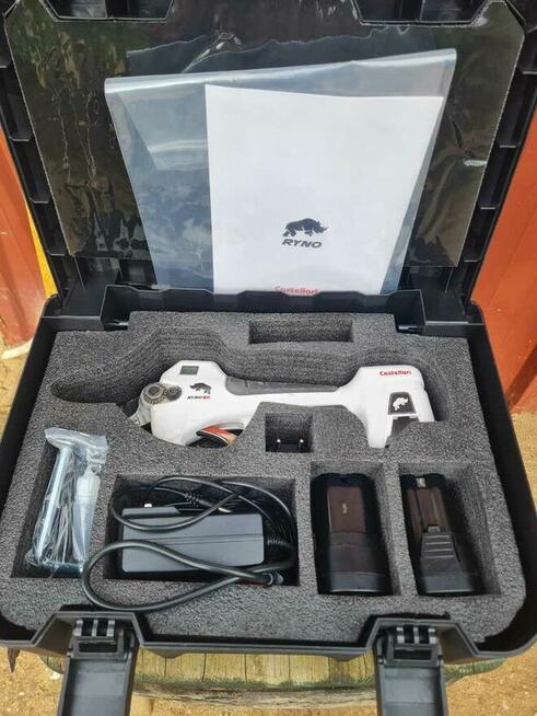 Sekator akumulatorowy włoskiej firmy CASTELLARI - RYNO 50