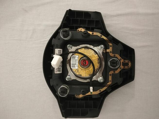 Toyota Yaris poduszka kierowcy