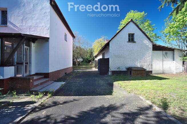 Dom z dużą działką ze stawem w Mirsku!