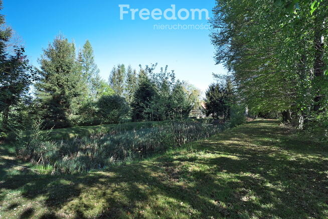Dom z dużą działką ze stawem w Mirsku!