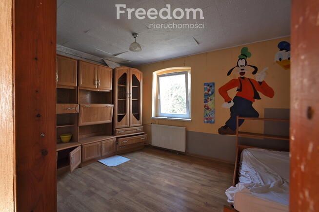 Dom z dużą działką ze stawem w Mirsku!