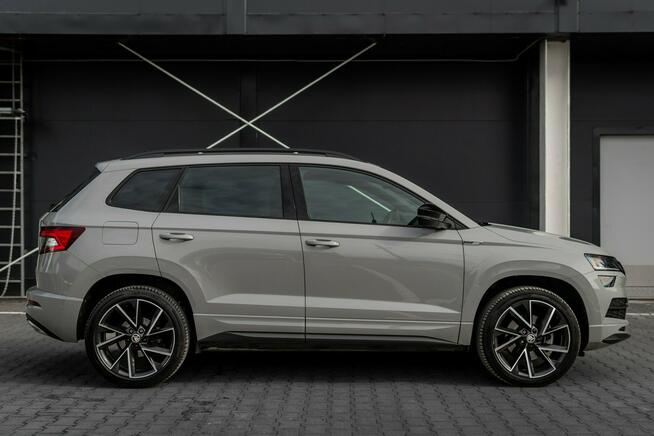 Škoda Karoq VAT 23% / 4x4 / Sportline / Canton / Nardo Grey