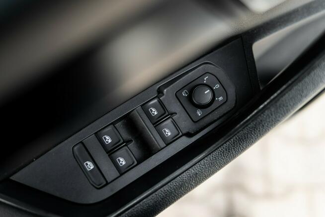 Škoda Karoq VAT 23% / 4x4 / Sportline / Canton / Nardo Grey