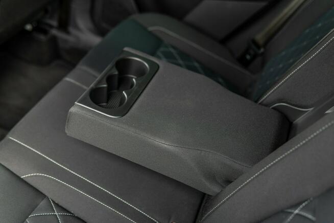 Škoda Karoq VAT 23% / 4x4 / Sportline / Canton / Nardo Grey