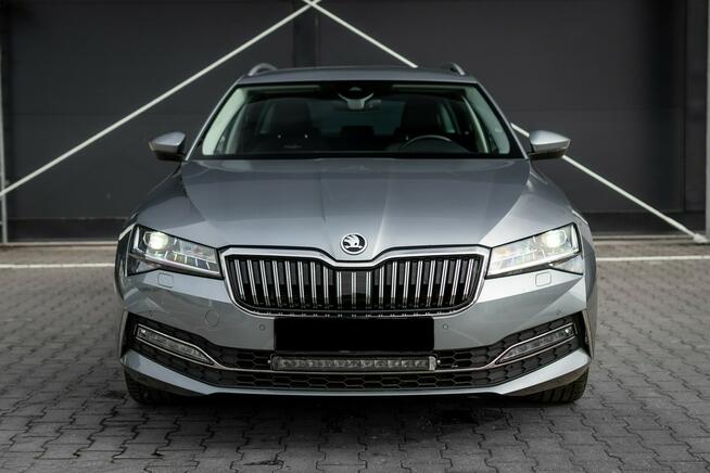Škoda Superb DCC / VAT 23% / Canton / Asystenci / Hak / Webasto