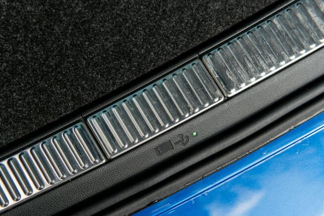 Škoda Superb DCC / VAT 23% / Canton / Asystenci / Hak / Webasto