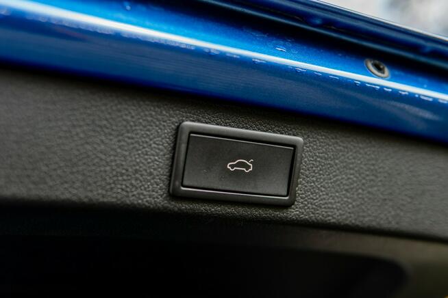 Škoda Superb DCC / VAT 23% / Canton / Asystenci / Hak / Webasto